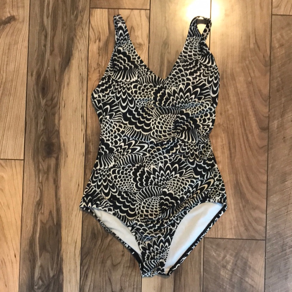 SPEEDO black and white floral print one piece